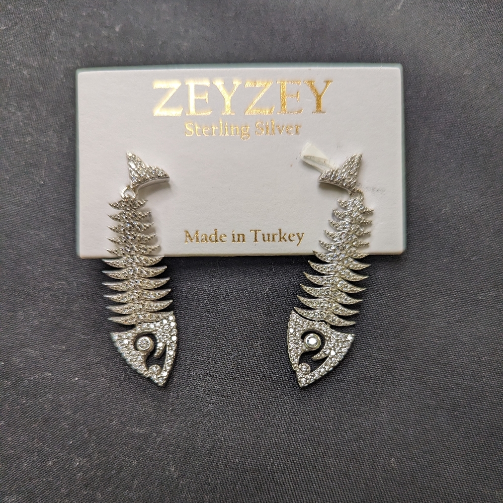 Funky Sterling Silver Fishbone ZeyZey Earrings